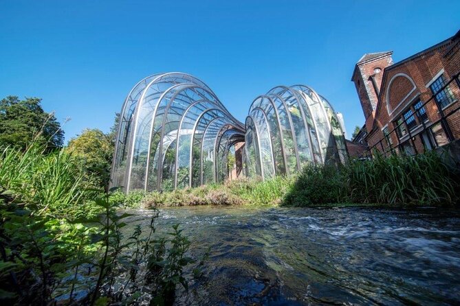 Bombay Sapphire Gin Distillery Tour and Cocktail - What Makes This Distillery Visit Special