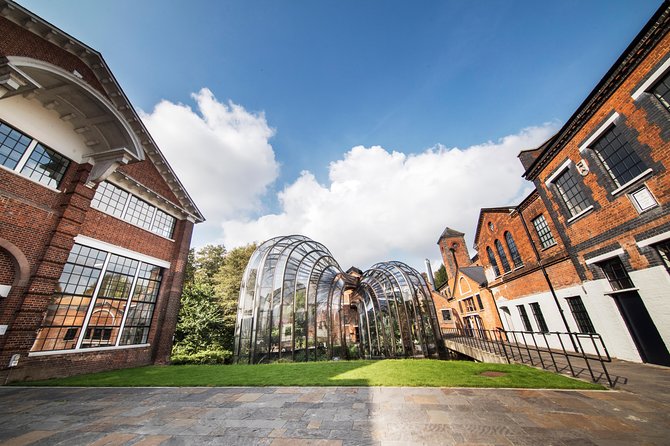 Bombay Sapphire Gin Distillery Tour and Cocktail - The Cinema Room and the Mill’s Past