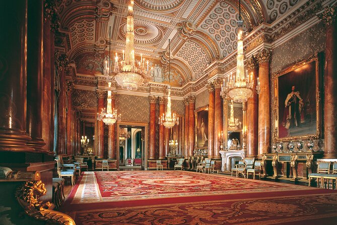 Buckingham Palace Entrance Ticket & Changing of the Guard Tour - Who should book this tour?