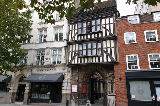 Burnings, Butchery & Black Death: A Walking Tour of London's Bloody Past - Who should book this walk?