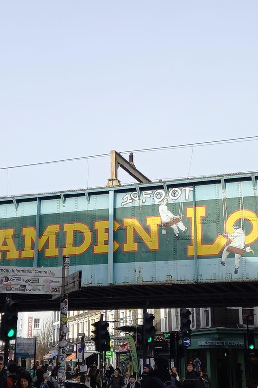 Camden Pub and Walking Tour - Edinboro Castle and the change in pub mood