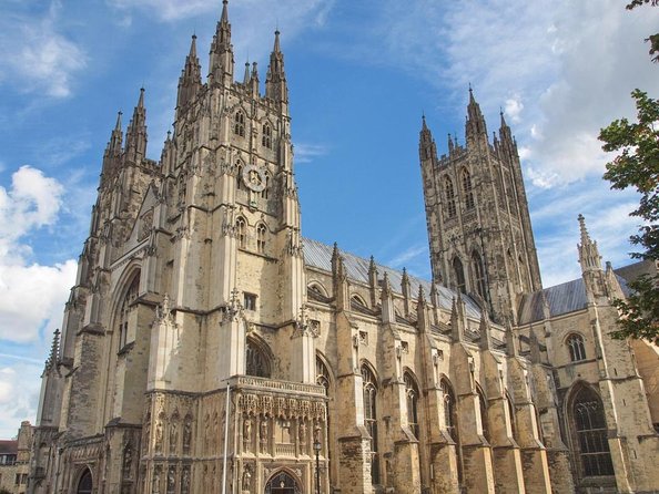 Canterbury Cathedral, Dover Castle & White Cliffs Guided Day Tour from London - Three Kent landmarks in one long day