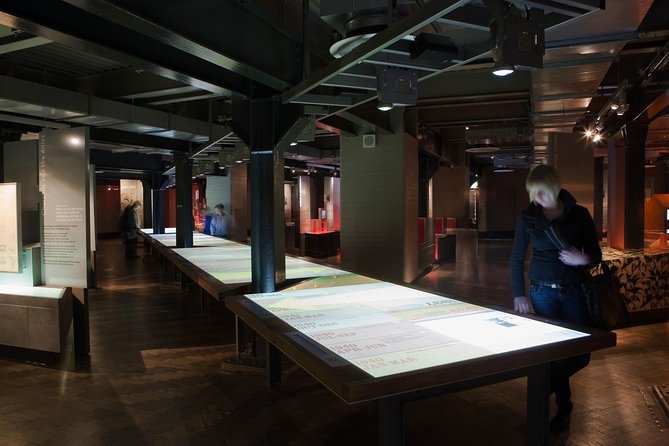 Churchill War Rooms "Behind The Glass" and Private Car Tour - Practical details that can shape your day