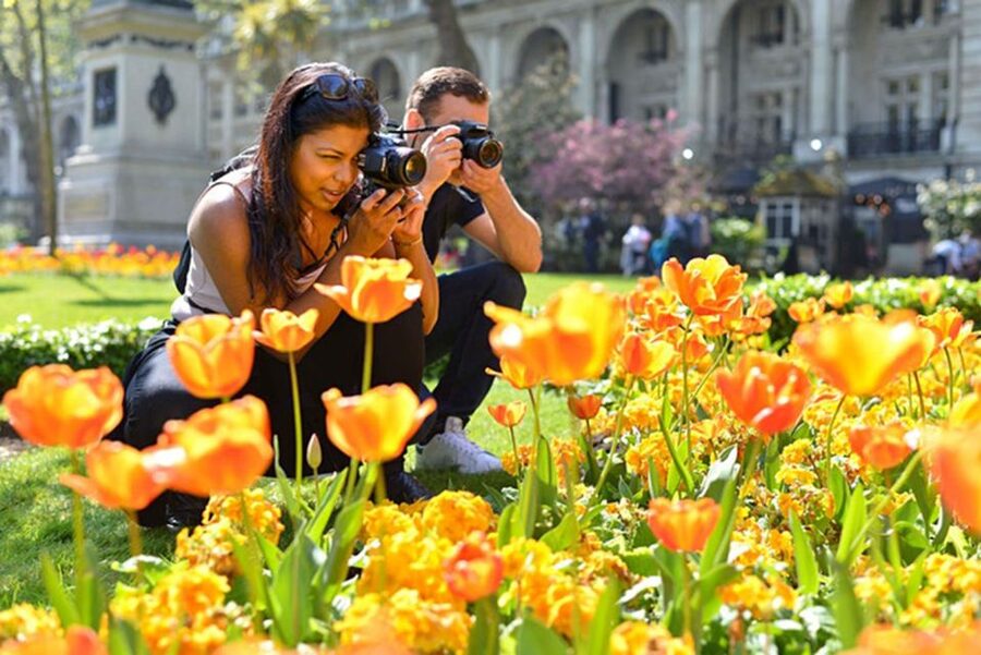 Colourful Notting Hill Photography Tour - Pause for chocolate in Westbourne Grove