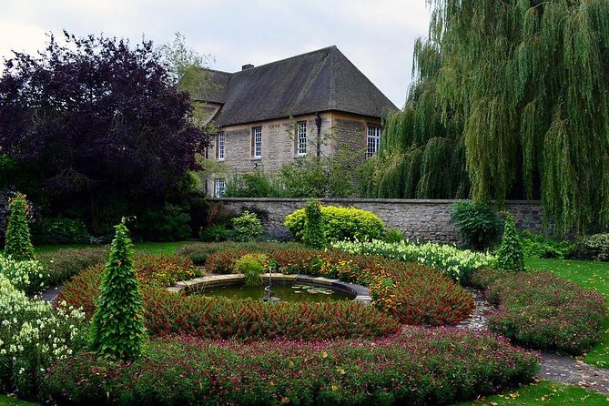 Cotswolds Villages and Oxford Full Day Tour from London - What the price buys, and what it does not