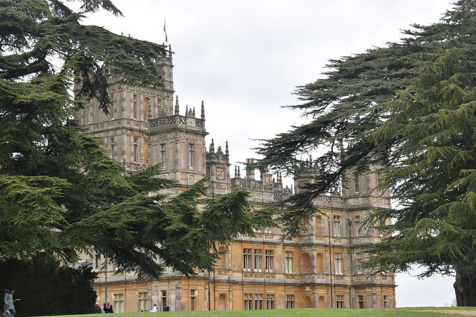 Downton Abbey and Village Small Group Tour from London - Should You Book This Downton Abbey Day Trip?