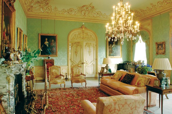 Downton Abbey & Highclere Castle Tour from London, with Oxford - Before you book