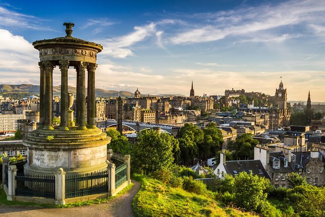 Edinburgh Rail Trip from London with Castle entry and Hop-on Hop-off bus - Getting from King’s Cross to the first Edinburgh stop