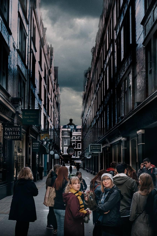 French Language: Original Harry Potter Walking Tour - The London Eye and the wider city route