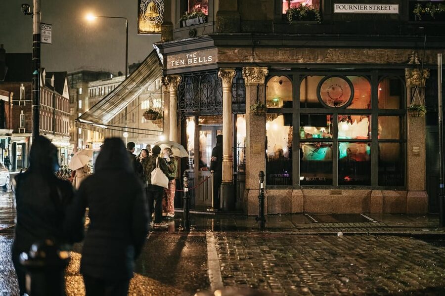 French Language : Original Jack the Ripper Tour - Whitechapel: place, people, and evidence