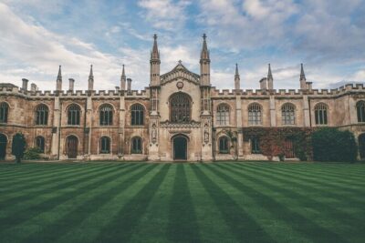Cambridge Day Trip Including Tour Guide