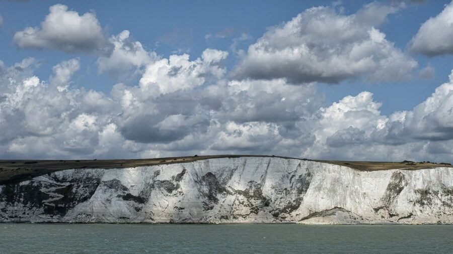 From London: Canterbury & White Cliffs of Dover Tour - A day trip with three distinct stops