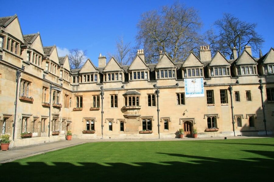 From London: Cotswolds Villages Small Group Day Tour - Should you book it?