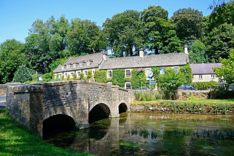 From London: Full-Day Cotswolds Small-Group Tour - Bibury: Arlington Row and the river