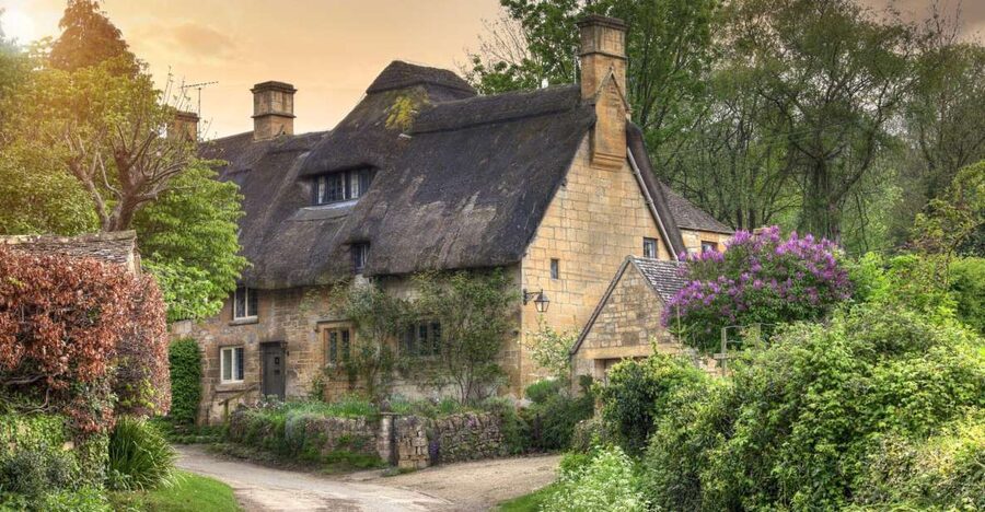 From London: Full-day Cotswolds Tour with Optional Lunch - Who will get the most from this day