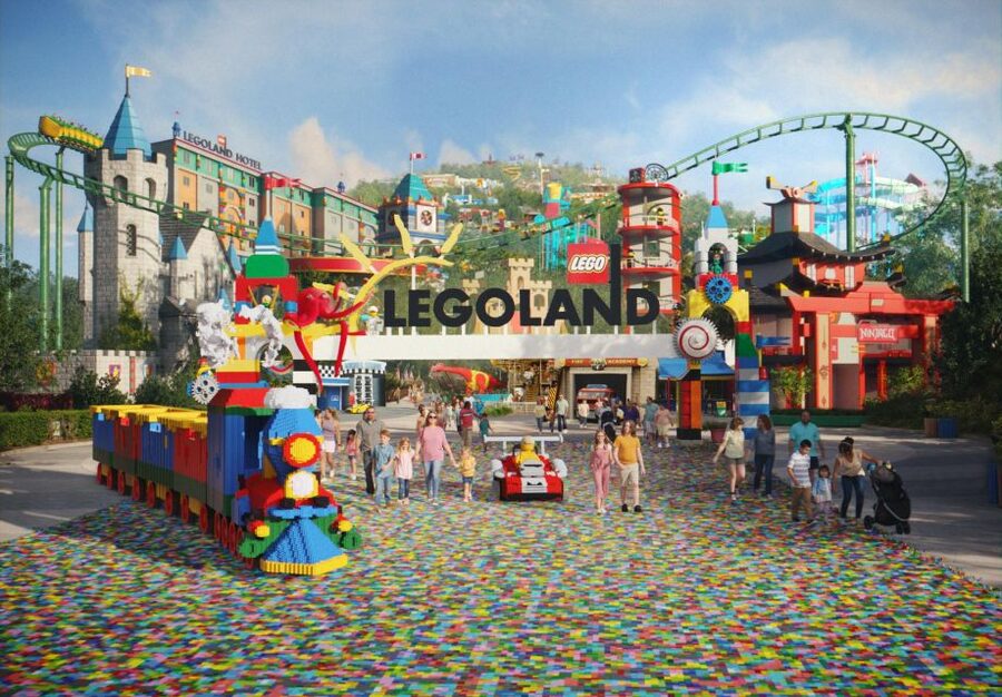 From London: LEGOLAND® Windsor Resort Entry & Coach Transfer - Six hours inside a 150-acre LEGO world