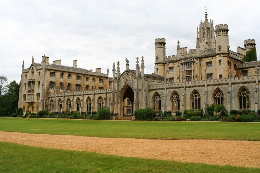 From London: Oxford & Cambridge Day Tour - FAQ