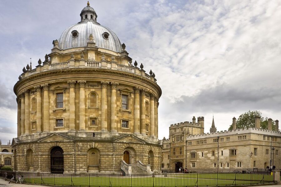 From London: Oxford & Cambridge Day Tour - Christ Church and its famous hall