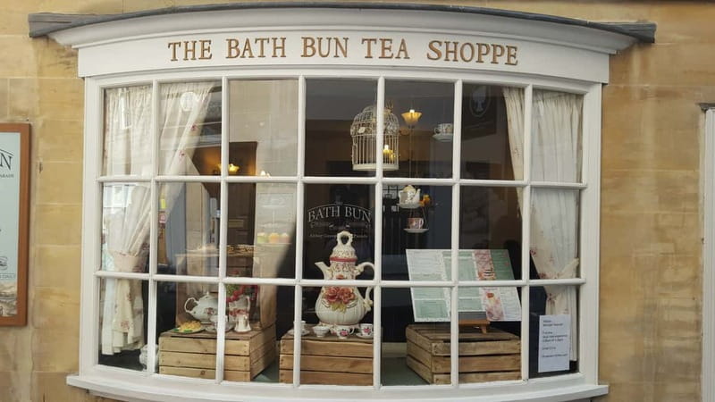 From London: Stonehenge and Bath Full-Day Tour with Guide - The drive to Bath and the city-centre drop-off