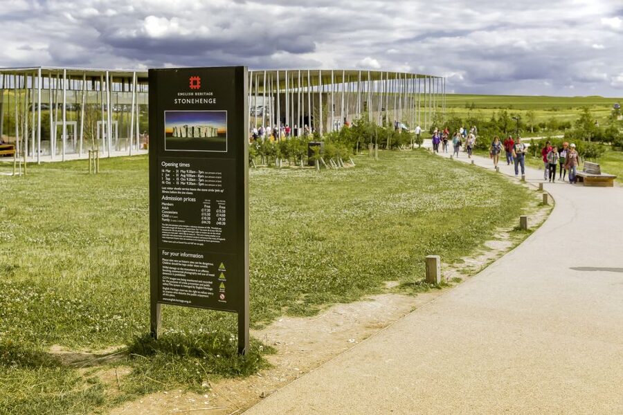 From London: Stonehenge Half-Day Tour - The quick take