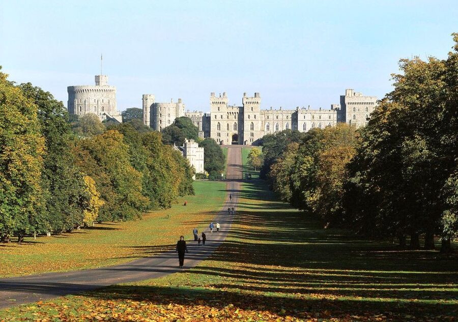 From London: Stonehenge Inner Circle and Windsor Day Trip - The return to London and the value of one long day