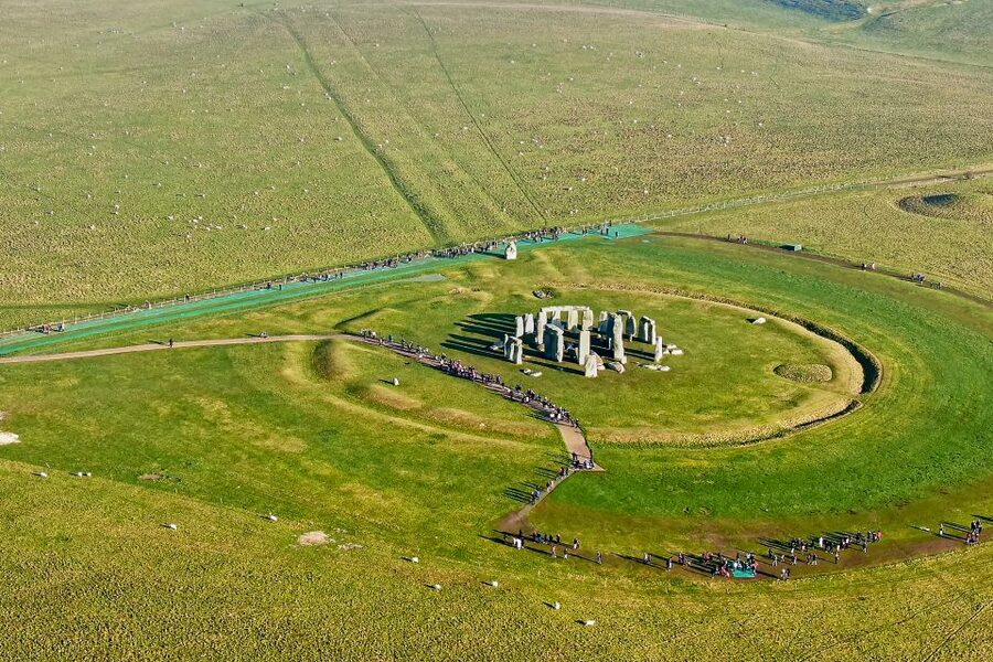 From London: Stonehenge Morning Day Trip with Admission - From South Kensington to Salisbury Plain