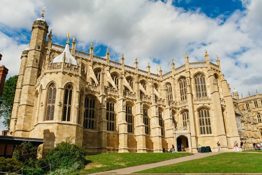 From London: Windsor, Oxford & Stonehenge Full-Day Trip - Practical details to settle before departure