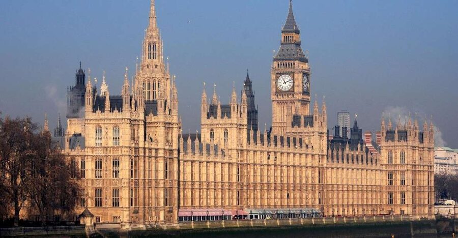 Full Day London Private Tour Including London Pass - The London Eye and the river corridor