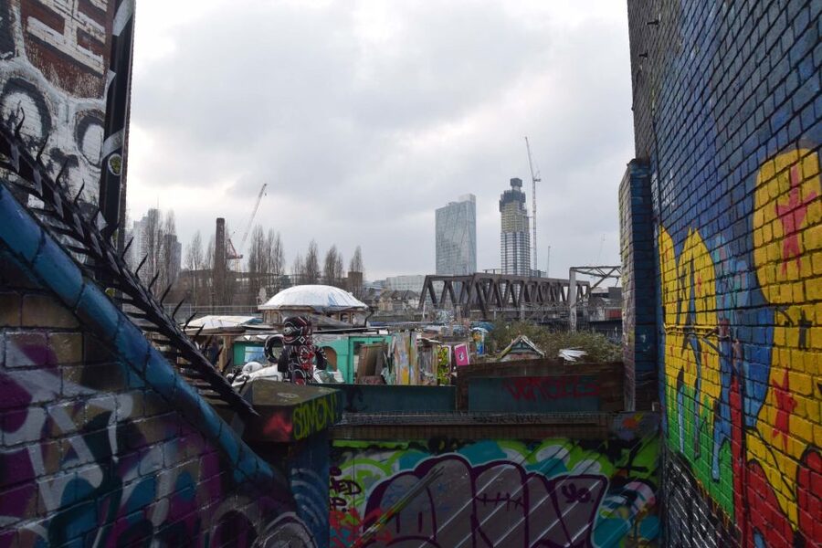 Gangster London Walking Tour with Actor Vas Blackwood - Film scenes and real places
