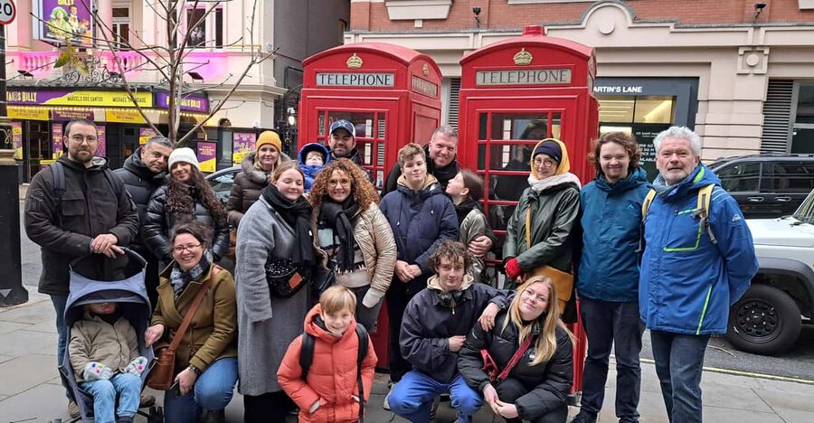 German London : The Ultimate Walking tour - Burlington Arcade and Piccadilly’s busy crossroads