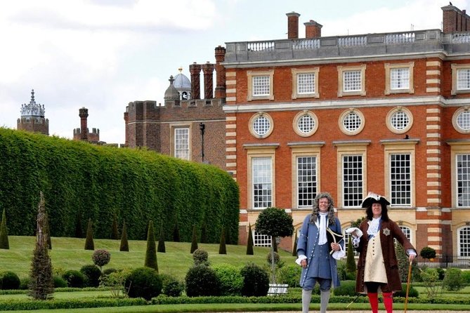 Hampton Court Palace Private Tour - Secrets of Henry VIII - FAQ