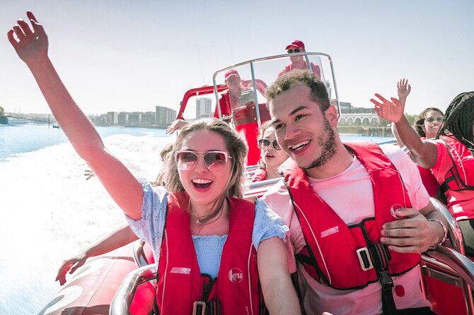 High-Speed Thames River Speedboat in London - Tower Bridge, the Globe and the Docklands run