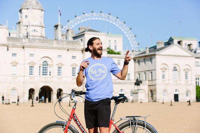 Highlights of Royal London Bike Tour including Hyde Park - A fast, human-scale introduction to London