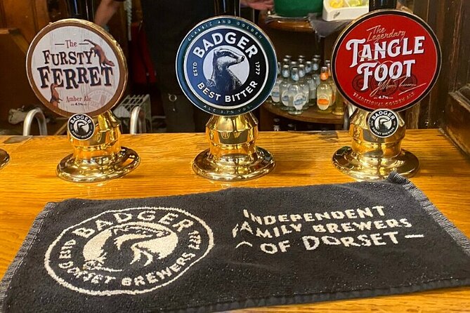Historic Pub Walking Tour of London - Four pubs, four different characters