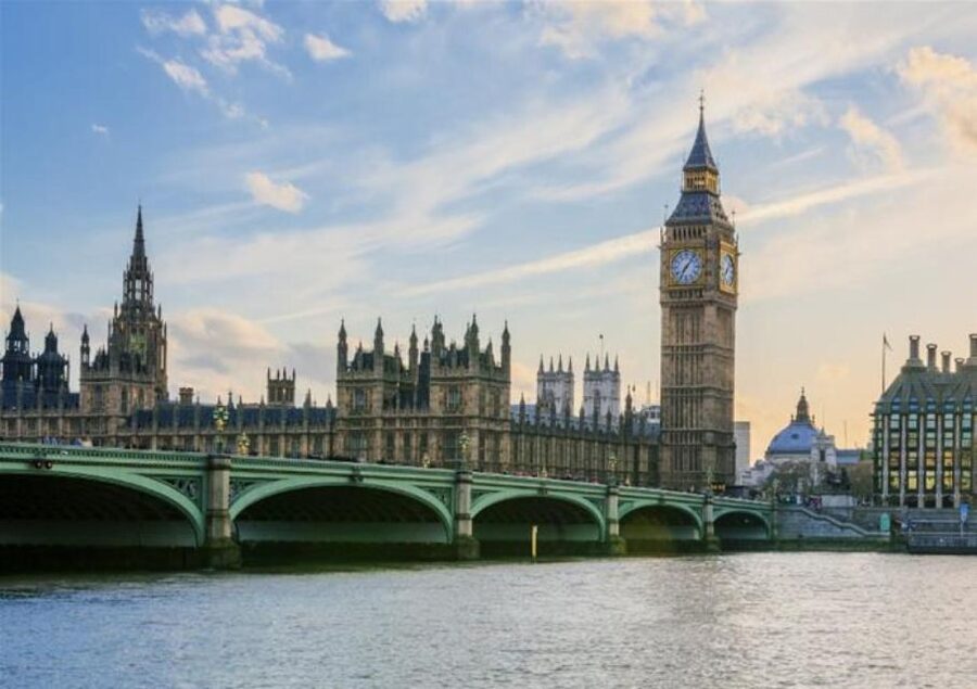 Hop-on Hop-off London Bus Tour & Westminster Abbey - Key points before you go