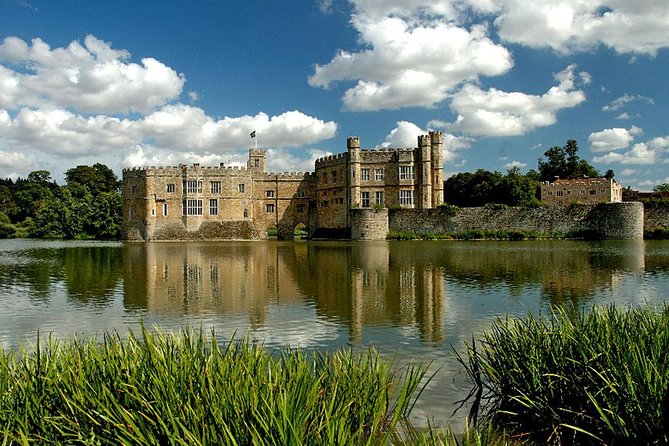 Leeds Castle, Canterbury, Dover & Greenwich Boat ride - Leeds Castle: an island start in the Kent countryside