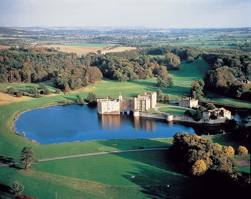 Leeds Castle, Canterbury, Dover, Greenwich & Free Snack Pack - FAQ