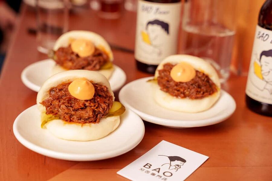 Local Foodie Adventure in London: 10+dishes, drinks and more - FAQ