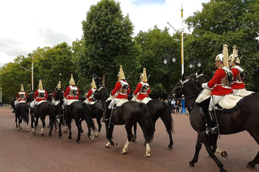 London: 30 London Sights Guided Walking Tour - Trafalgar Square and Whitehall’s corridors of power