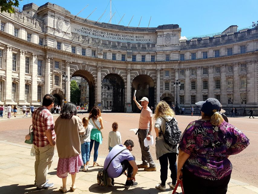 London: 30 Top City Sights Guided Group Walking Tour - Parliament Square and Westminster Abbey
