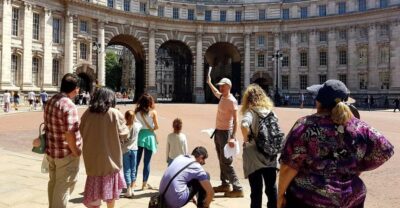 30 Top City Sights Guided Group Walking Tour