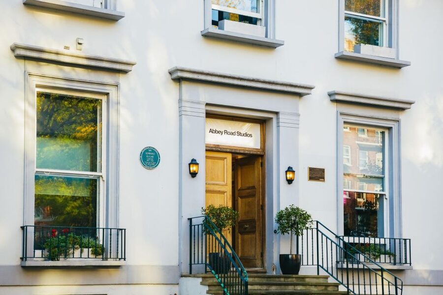 London: Beatles and Abbey Road Tour with Richard Porter - Beatles London, beyond the album covers