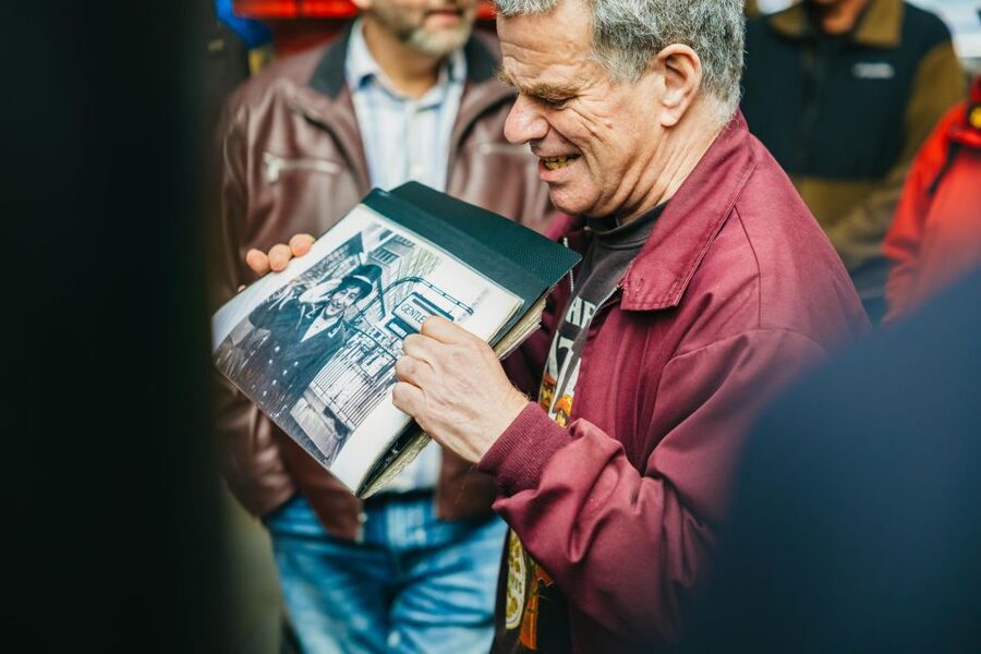 London: Beatles and Abbey Road Tour with Richard Porter - The Tube ride to Abbey Road
