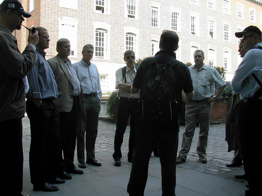 London: Beyond Jack the Ripper Serial Killers Walking Tour - What to wear, and who should think twice
