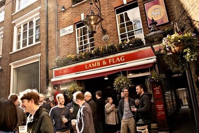London Bike Tour: Landmarks, Secret Gems, Pub Stop & Street Art - Who should book this ride
