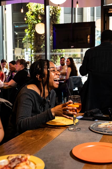 London: Bottomless Brunch Comedy - The Ding Dong Gong Show - Pizza and drinks before the 3pm show