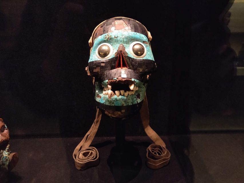 London: British Museum Archaeology Course and Guided Tour - Following the timeline through the galleries