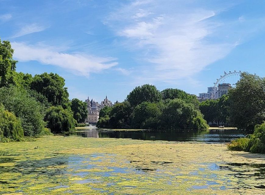 London: Buckingham, Big Ben & Westminster Abbey Tour - A royal ceremony, then a church full of stories