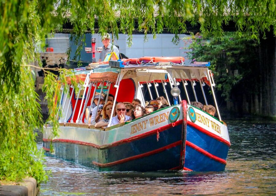 London: Canal Boat Ride on Camden Lock - Who Will Enjoy This Cruise?