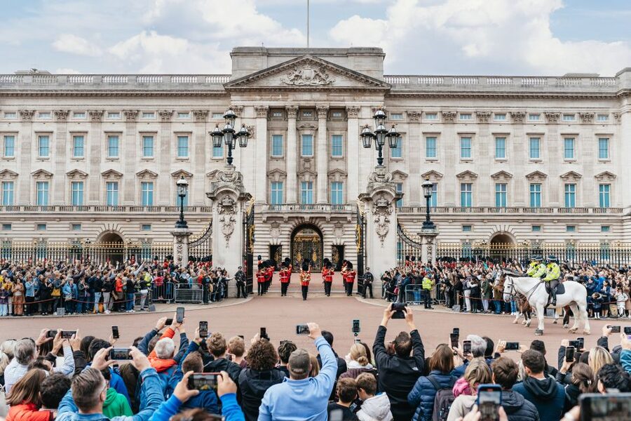 London: Changing of The Guard Tour - What makes this tour worth considering